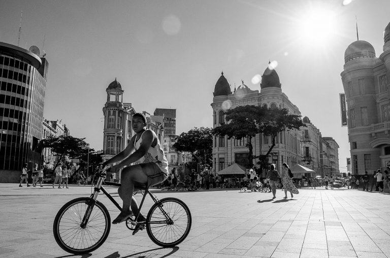 Marco Zero, Fotografia de Rua, quadros decorativos em recife, ivan torres, fine art recife, quadros de recife, quadro sob encomenda, fine art quadros, quadro fine art, quadros recife, quadros em recife, fotografos em recife, quadros fine art